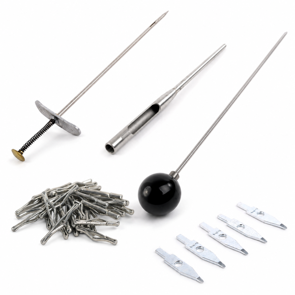 Buttoning Needles